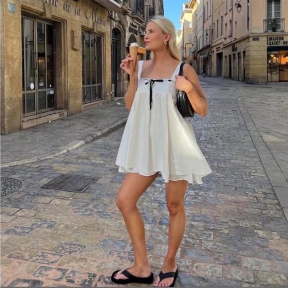 Reformation Dresses & Skirts - Reformation Shai Mini Dress 8